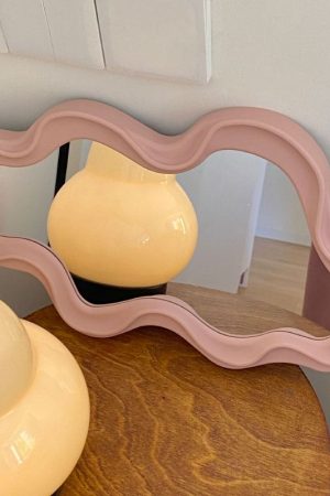 Cute Everyday Outfits, Outfit Inspo Casual Asymmetrical Aesthetic Wavy Mirror