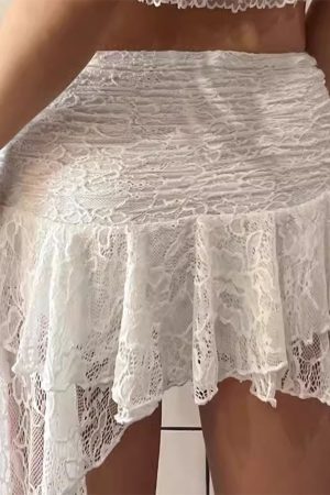 Cute Everyday Outfits, Outfit Inspo Casual Asymmetrical White Lace Skirt