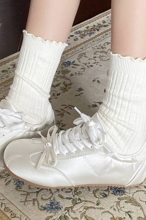 Cute Everyday Outfits, Outfit Inspo Casual Balletcore Aesthetic Bow Sneakers