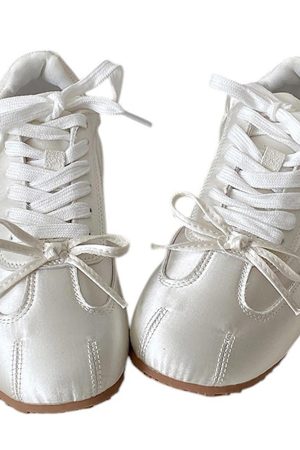 Cute Everyday Outfits, Outfit Inspo Casual Balletcore Aesthetic Bow Sneakers