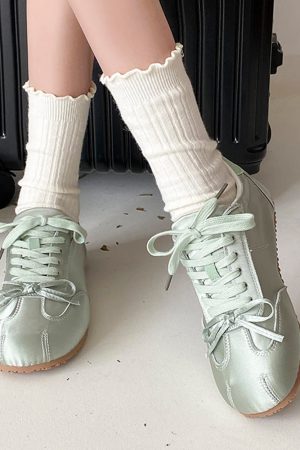 Cute Everyday Outfits, Outfit Inspo Casual Balletcore Aesthetic Bow Sneakers