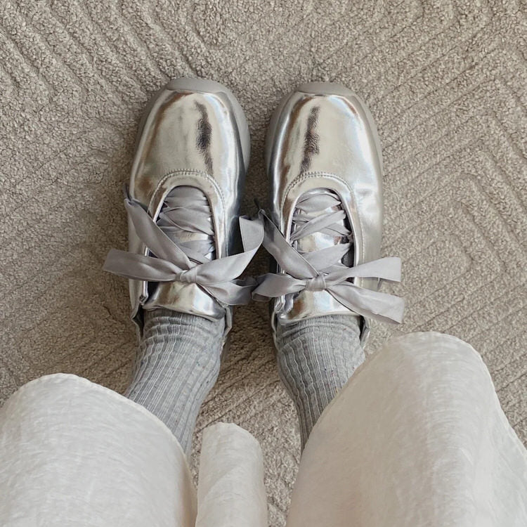 Cute Everyday Outfits, Outfit Inspo Casual Balletcore Aesthetic Satin Bow Sneakers Cute Everyday Outfits, Outfit Inspo Casual Balletcore Aesthetic Satin Bow Sneakers