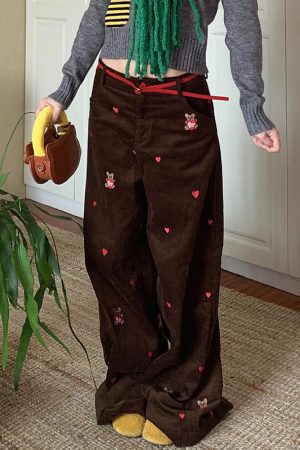 Cute Everyday Outfits, Outfit Inspo Casual Bear Embroidery Cord Pants