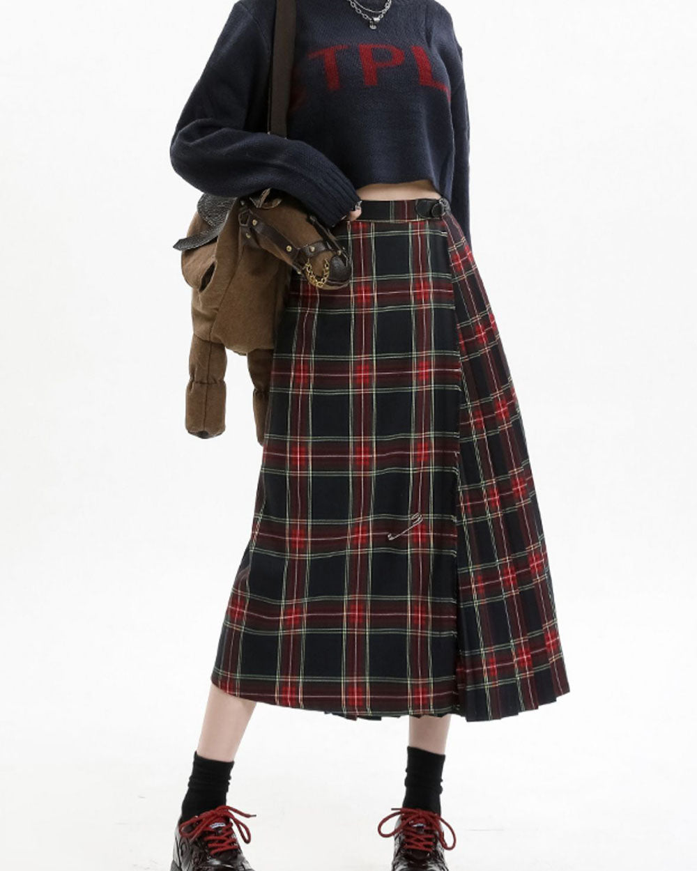 Cute Everyday Outfits, Outfit Inspo Casual Black and Red Plaid Midi Skirt Cute Everyday Outfits, Outfit Inspo Casual Black and Red Plaid Midi Skirt