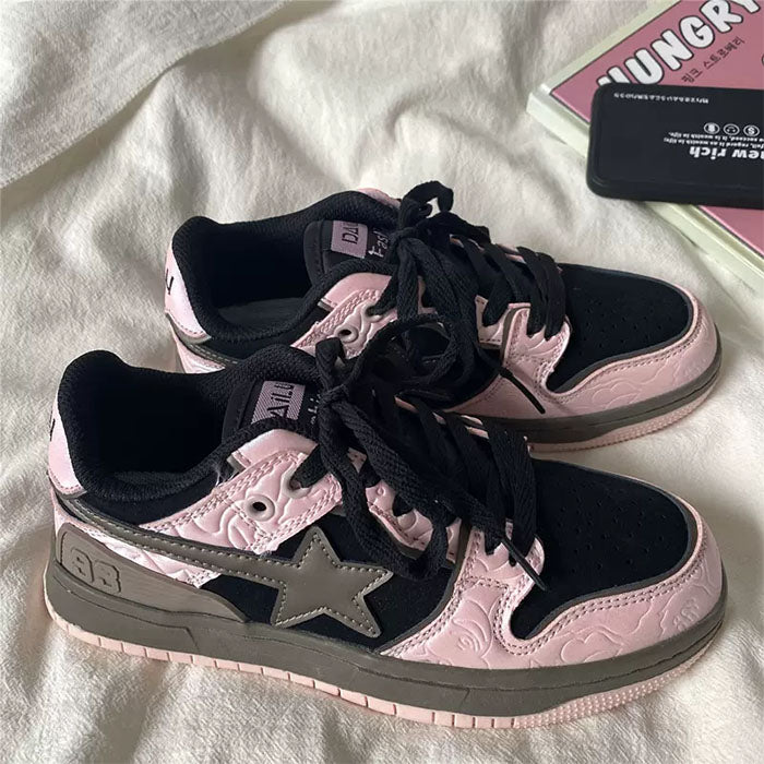 Cute Everyday Outfits, Outfit Inspo Casual Black & Pink Star Sneakers Cute Everyday Outfits, Outfit Inspo Casual Black & Pink Star Sneakers