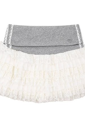 Cute Everyday Outfits, Outfit Inspo Casual Blokette Ruffle Lace Mini Skirt
