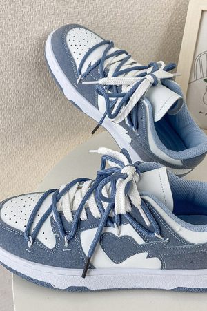 Cute Everyday Outfits, Outfit Inspo Casual Blue Heart Aesthetic Sneakers