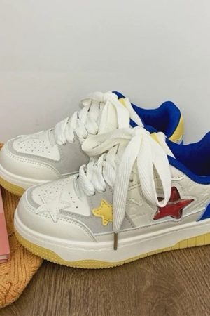 Cute Everyday Outfits, Outfit Inspo Casual Blue & Yellow Aesthetic Star Sneakers