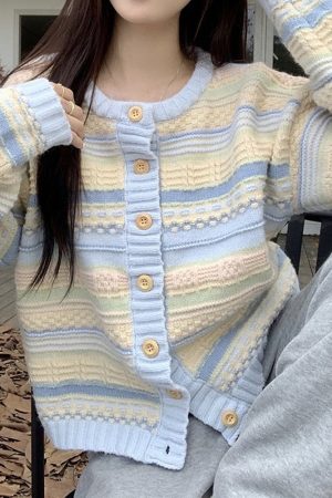 Cute Everyday Outfits, Outfit Inspo Casual Blue & Yellow Pastel Striped Cardigan