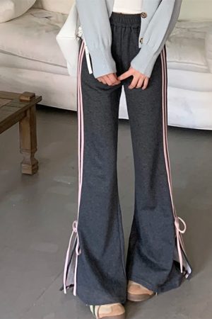 Cute Everyday Outfits, Outfit Inspo Casual Bow Side Stripe Sweatpants