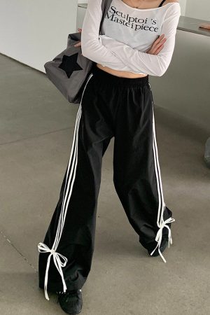 Cute Everyday Outfits, Outfit Inspo Casual Bow Tie Side Stripe Pants