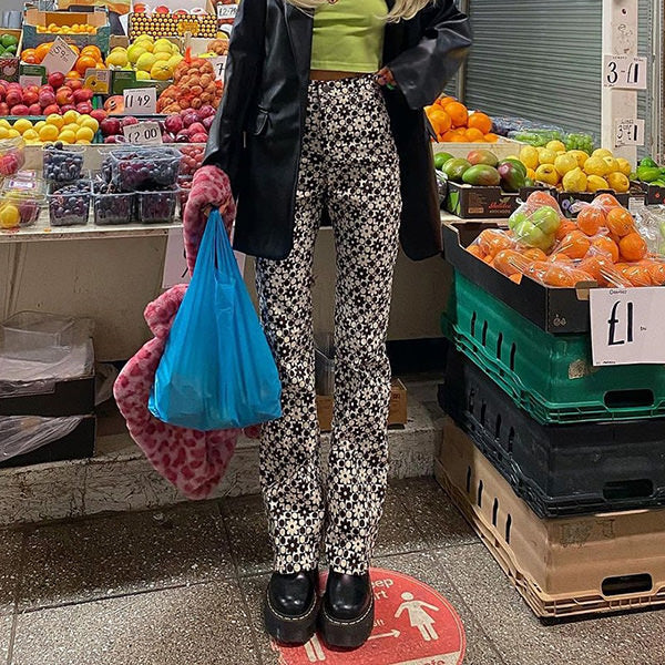 Cute Everyday Outfits, Outfit Inspo Casual Brown Floral Pants Cute Everyday Outfits, Outfit Inspo Casual Brown Floral Pants