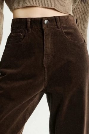 Cute Everyday Outfits, Outfit Inspo Casual Brown High-Rise Retro Cord Pants