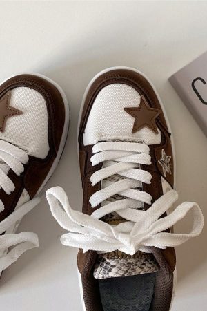 Cute Everyday Outfits, Outfit Inspo Casual Brown Star Aesthetic Sneakers