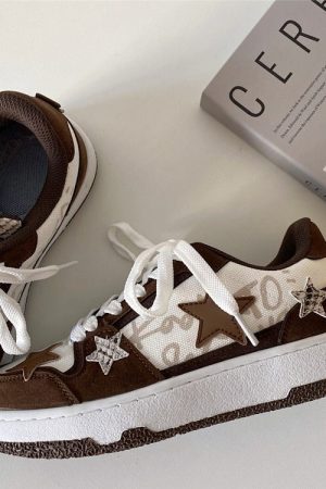 Cute Everyday Outfits, Outfit Inspo Casual Brown Star Aesthetic Sneakers
