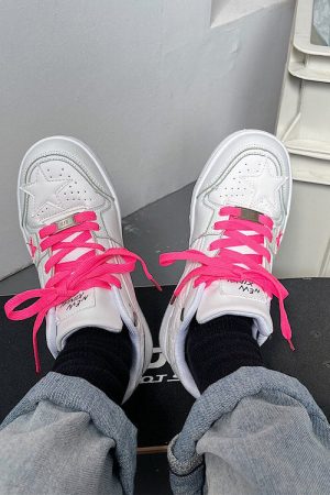 Cute Everyday Outfits, Outfit Inspo Casual Bubblegum Pink Star Sneakers in White