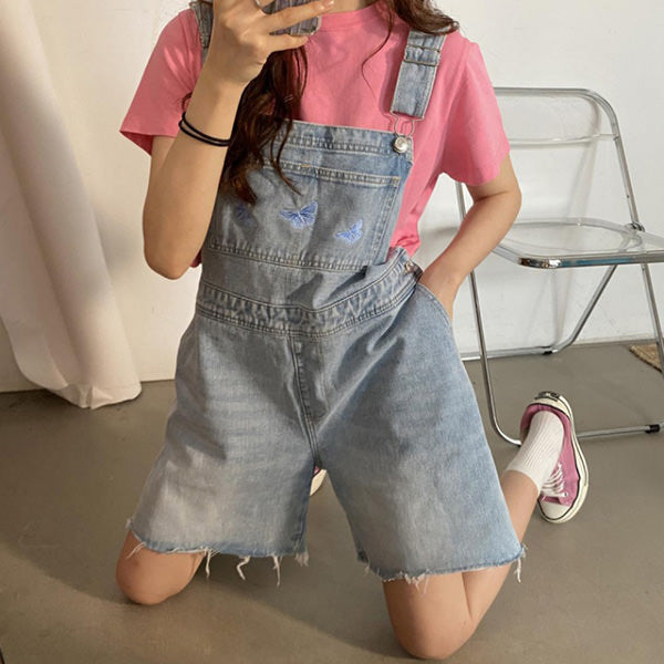 Cute Everyday Outfits, Outfit Inspo Casual Butterfly Denim Dungaree Shorts Cute Everyday Outfits, Outfit Inspo Casual Butterfly Denim Dungaree Shorts