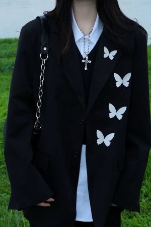 Cute Everyday Outfits, Outfit Inspo Casual Butterfly Embroidery Black Blazer