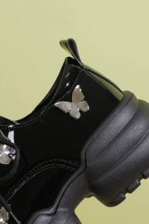 Cute Everyday Outfits, Outfit Inspo Casual Butterfly Platform Boots