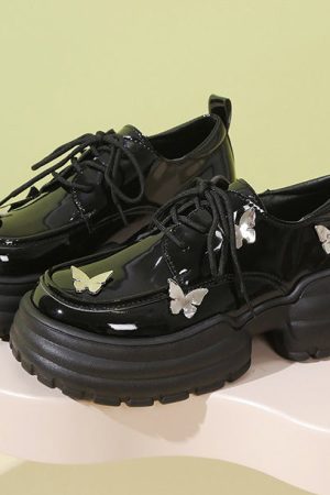 Cute Everyday Outfits, Outfit Inspo Casual Butterfly Platform Boots