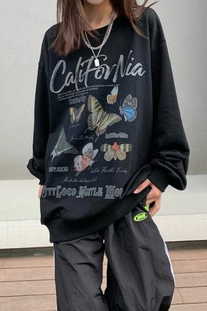 Cute Everyday Outfits, Outfit Inspo Casual Butterfly Print Aesthetic Sweatshirt