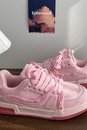 Cute Everyday Outfits, Outfit Inspo Casual Candy Fairy Aesthetic Sneakers