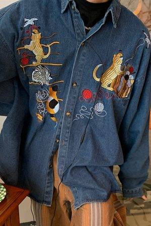 Cute Everyday Outfits, Outfit Inspo Casual Cat Embroidery Vintage Style Denim Shirt