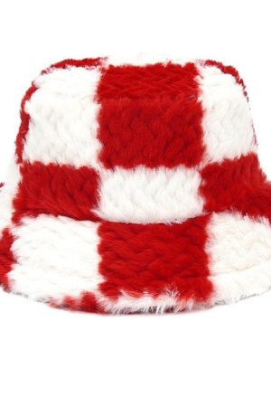 Cute Everyday Outfits, Outfit Inspo Casual Checkered Fuzzy Bucket Hat