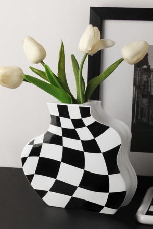 Cute Everyday Outfits, Outfit Inspo Casual Checkered Wavy Vase