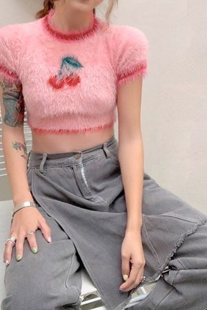 Cute Everyday Outfits, Outfit Inspo Casual Cherry Fuzzy Crop Top