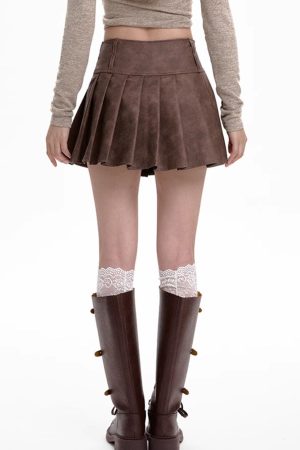 Cute Everyday Outfits, Outfit Inspo Casual Coffee Cream Heart Buckle Mini Skirt