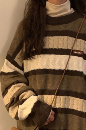 Cute Everyday Outfits, Outfit Inspo Casual Coffee Cream Striped Oversize Sweater