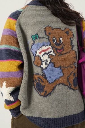 Cute Everyday Outfits, Outfit Inspo Casual Colorful Striped Indie Kid Zip Sweater