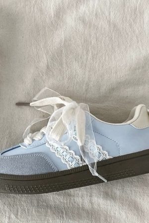 Cute Everyday Outfits, Outfit Inspo Casual Coquette Aesthetic Lace Sneakers