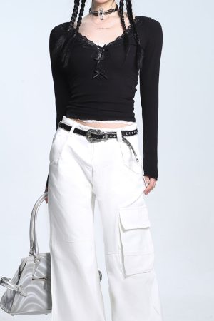 Cute Everyday Outfits, Outfit Inspo Casual Coquette Aesthetic V-Neck Top