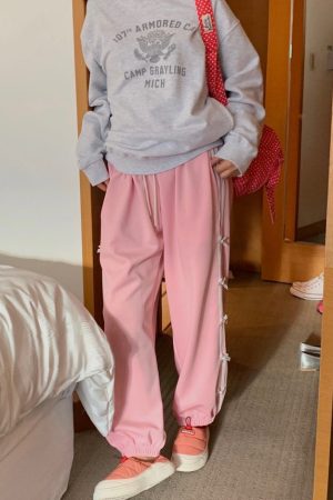 Cute Everyday Outfits, Outfit Inspo Casual Coquette Bows Side Stripe Pants