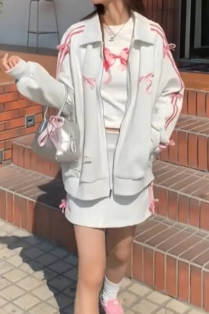 Cute Everyday Outfits, Outfit Inspo Casual Coquette Bows Side-Stripe Track Suit