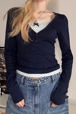 Cute Everyday Outfits, Outfit Inspo Casual Coquette Girl Layered Long Sleeve Top