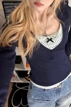 Cute Everyday Outfits, Outfit Inspo Casual Coquette Girl Layered Long Sleeve Top