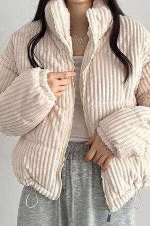 Cute Everyday Outfits, Outfit Inspo Casual Corduroy Puffer Jacket