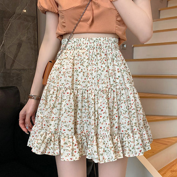 Cute Everyday Outfits, Outfit Inspo Casual Cottage Calling Floral Skirt Cute Everyday Outfits, Outfit Inspo Casual Cottage Calling Floral Skirt