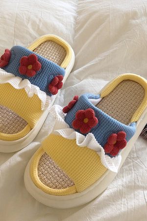 Cute Everyday Outfits, Outfit Inspo Casual Cottagecore Crochet Slipper