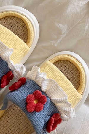 Cute Everyday Outfits, Outfit Inspo Casual Cottagecore Crochet Slipper