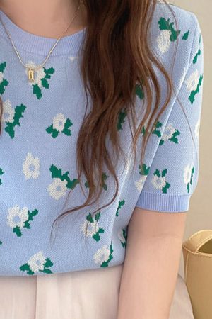 Cute Everyday Outfits, Outfit Inspo Casual Cottagecore Floral Knit T-Shirt