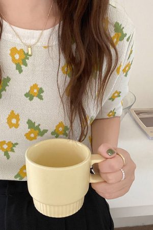 Cute Everyday Outfits, Outfit Inspo Casual Cottagecore Floral Knit T-Shirt