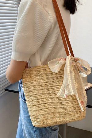 Cute Everyday Outfits, Outfit Inspo Casual Cottagecore Straw Bag