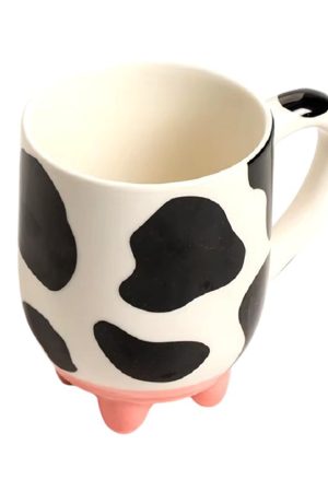 Cute Everyday Outfits, Outfit Inspo Casual Cow Ceramic Mug