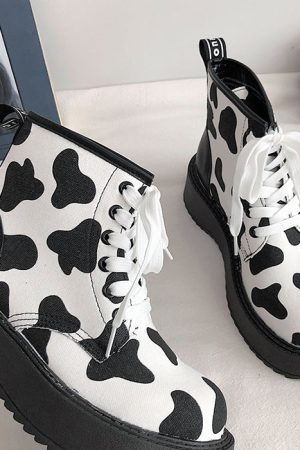 Cute Everyday Outfits, Outfit Inspo Casual Cow Print Boots