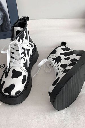 Cute Everyday Outfits, Outfit Inspo Casual Cow Print Boots