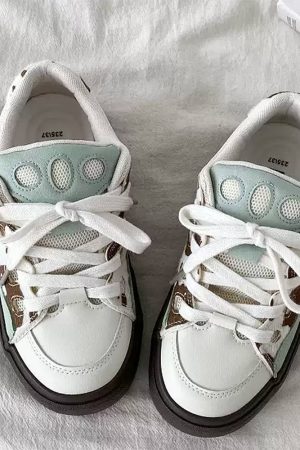 Cute Everyday Outfits, Outfit Inspo Casual Cow Print Skater Sneakers